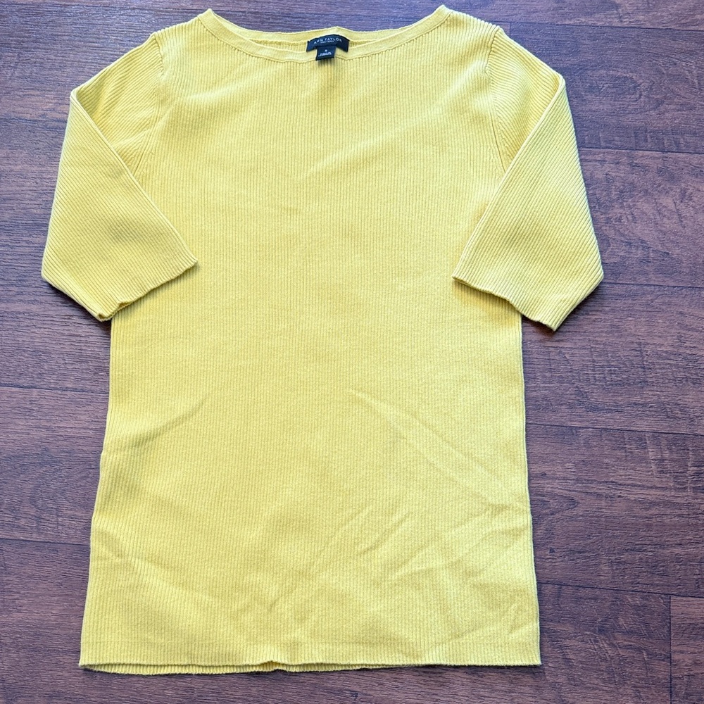 Ann Taylor Mustard Crew Neck Sweater